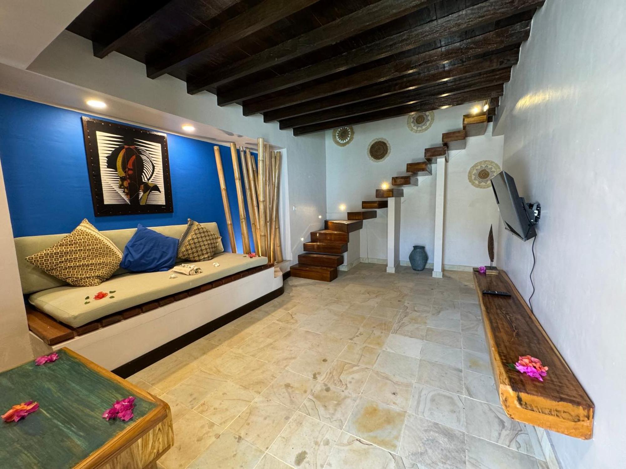 Cantika Villa Гили Траванган Экстерьер фото