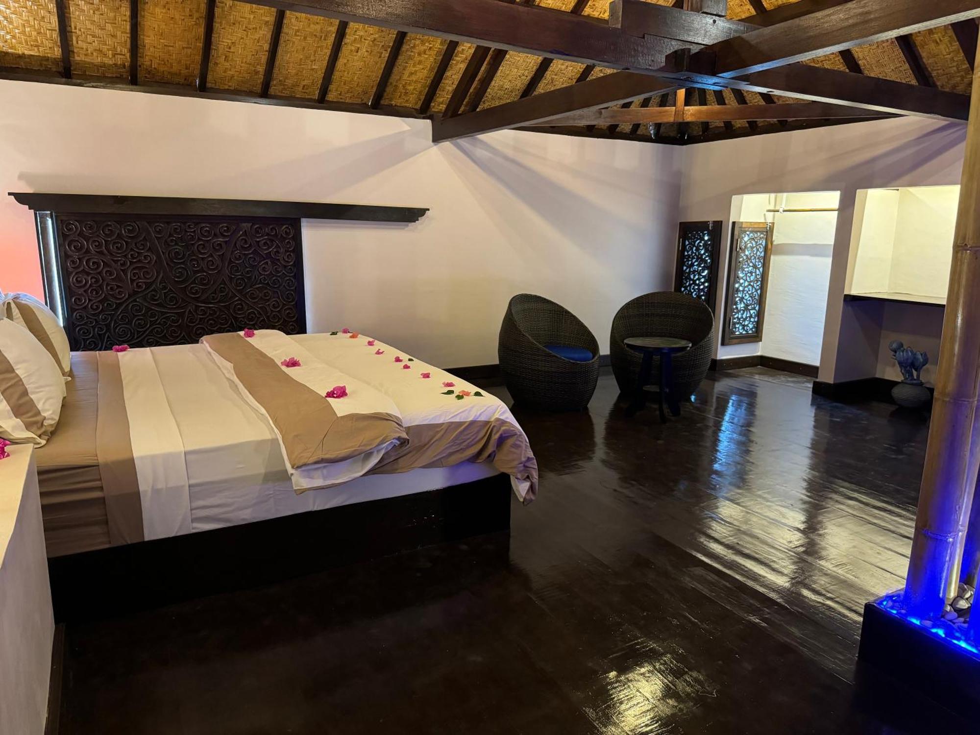 Cantika Villa Гили Траванган Экстерьер фото